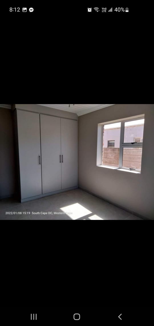 To Let 3 Bedroom Property for Rent in Albertinia Western Cape
